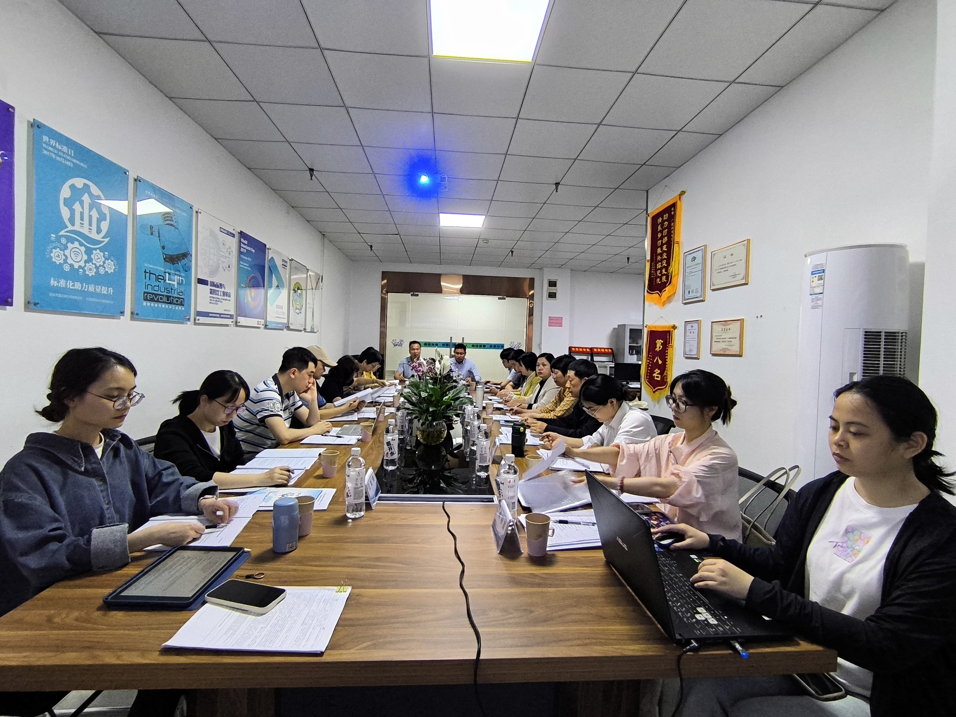 《工業(yè)園區(qū)生態(tài)環(huán)境綜合托管服務規(guī)范》等2項團體標準通過專家審定1.jpg 《工業(yè)園區(qū)生態(tài)環(huán)境綜合托管服務規(guī)范》等2項團體標準通過專家審定1.jpg